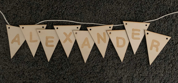 Wimpel Dreieck 9 Buchstaben