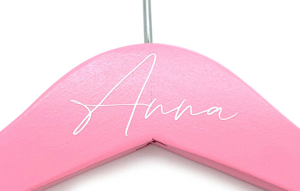 Kleiderbügel mit Name